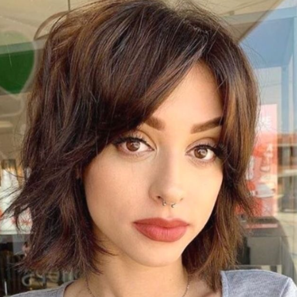 Curtain bangs ,a nova tendência de franja. - Kioshi Sako Cortes de cabelo