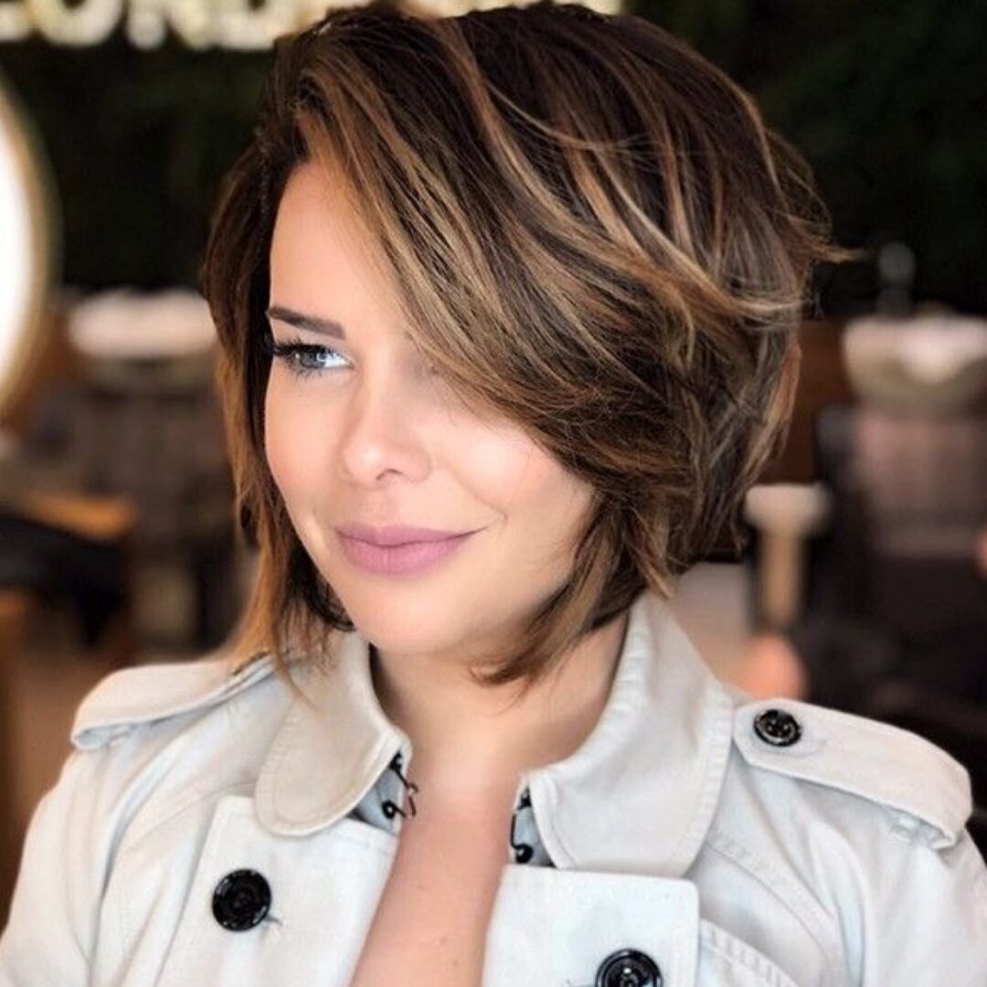 Morena iluminada cabelo curto - Kioshi Sako